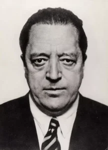 Ludwig Mies van der Rohe, 1934, photo by Hugo Erfurth