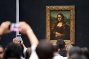 MonaLisa in Louvre