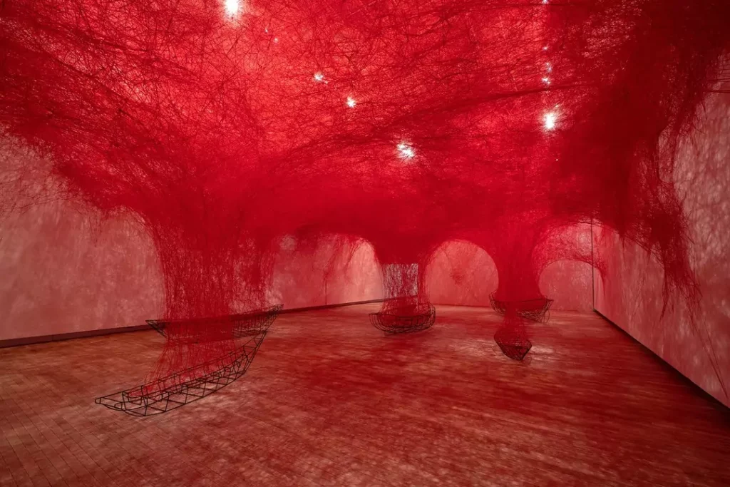 Uncertain Journey, 2016- 2021, Shiota Chiharu