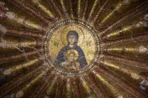 Virgin and Chirist child, Detail of north pumpkin dome, c. 1316–1321, inner narthex, Chora church, Constantinople (Istanbul)