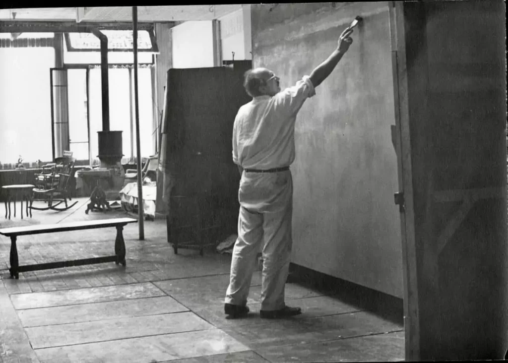 𝗠𝗔𝗥𝗞 𝗥𝗢𝗧𝗛𝗞𝗢 in his 53rd street studio